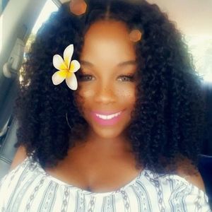 Meet your Posher, Vanessa